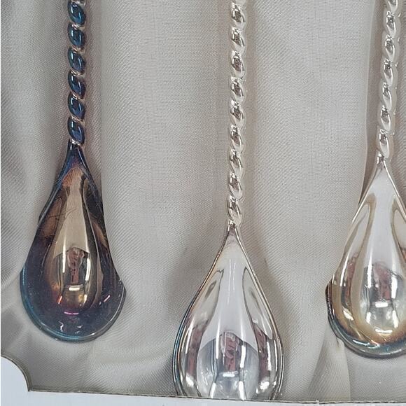 Grace Tea Ware Silver Plate Tassel Twist Handle Iced Tea Spoons Set of Four - Picture 7 of 11